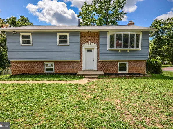 6801 3rd St, Riverdale, MD 20737