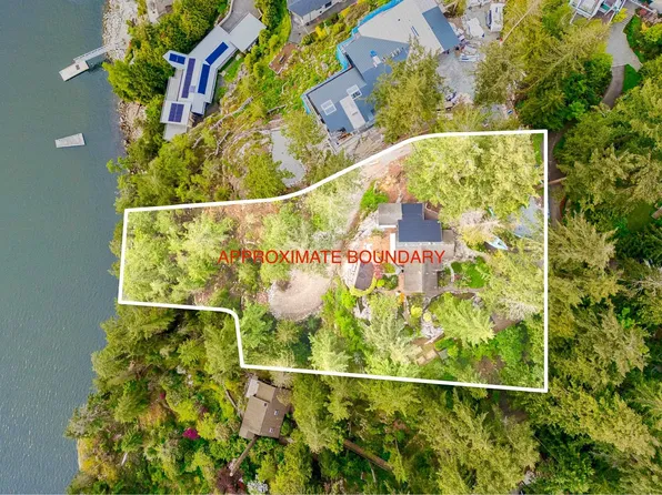 5056 The Byway, West Vancouver, BC V7W 1L7