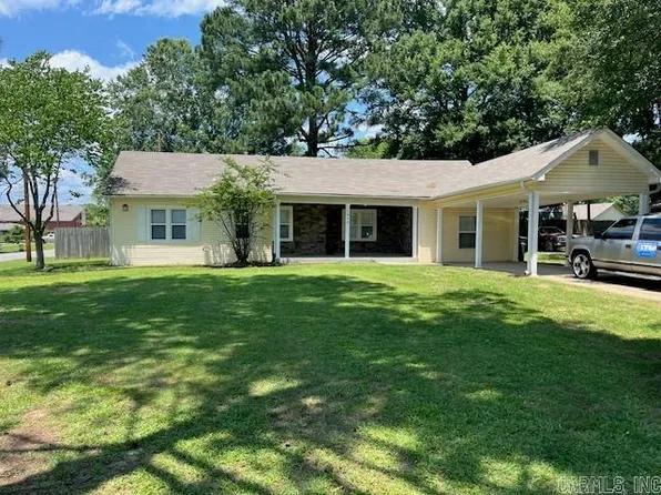 1012 Gregory St, Jacksonville, AR 72076