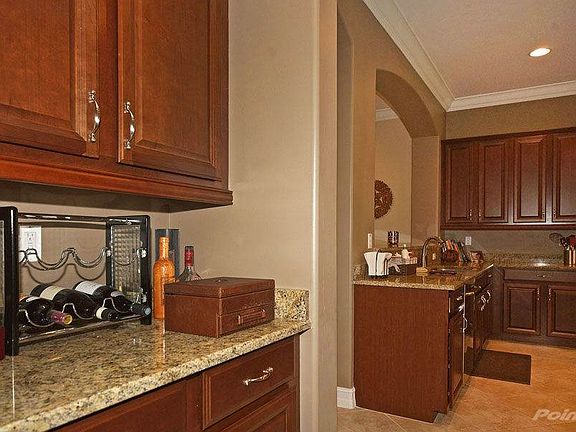 MLS_dm8250_lg_pic33_1
