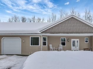 17040 Foothill Ave, Eagle River, AK 99577