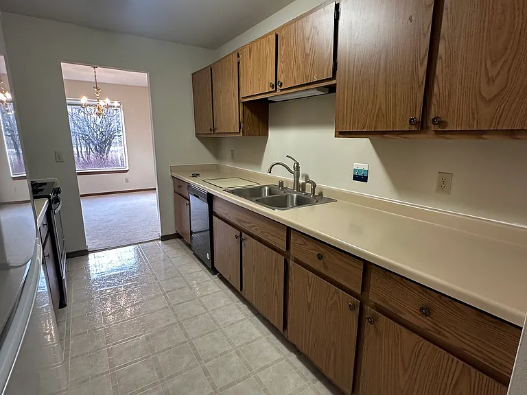 405 E Paradise Dr — Photo 11
