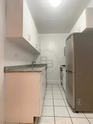 Rented by Corcoran | media 25