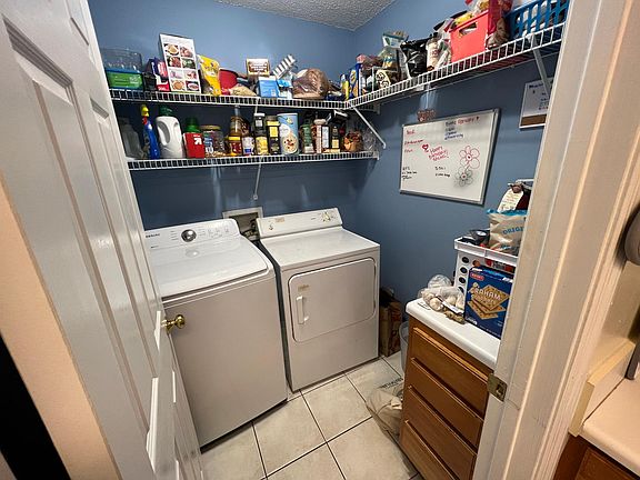 5th image of 324 N Ross St #A1