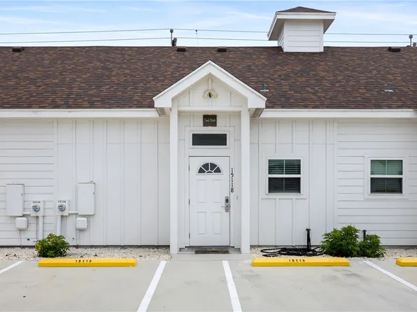 15118 Arashi Beach Dr, Corpus Christi, TX 78418