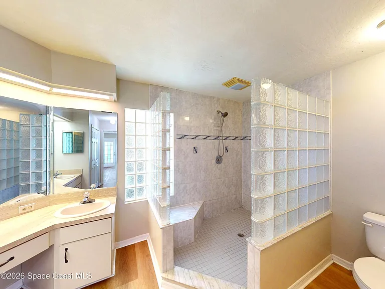 3620 Whisperwood Cir — Photo 10