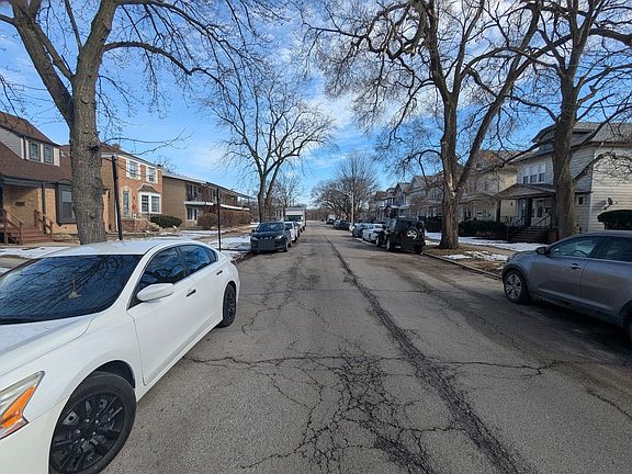 5th image of 7251 W Palatine Ave