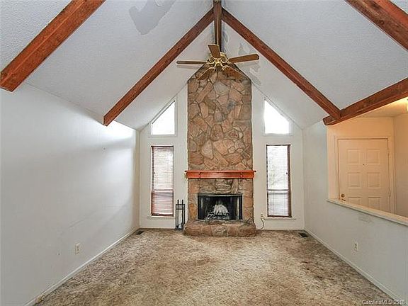 5th image of 7904 Oakbark Ln
