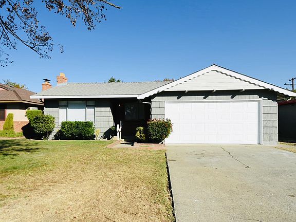 3rd image of 5465 Lawrence Dr