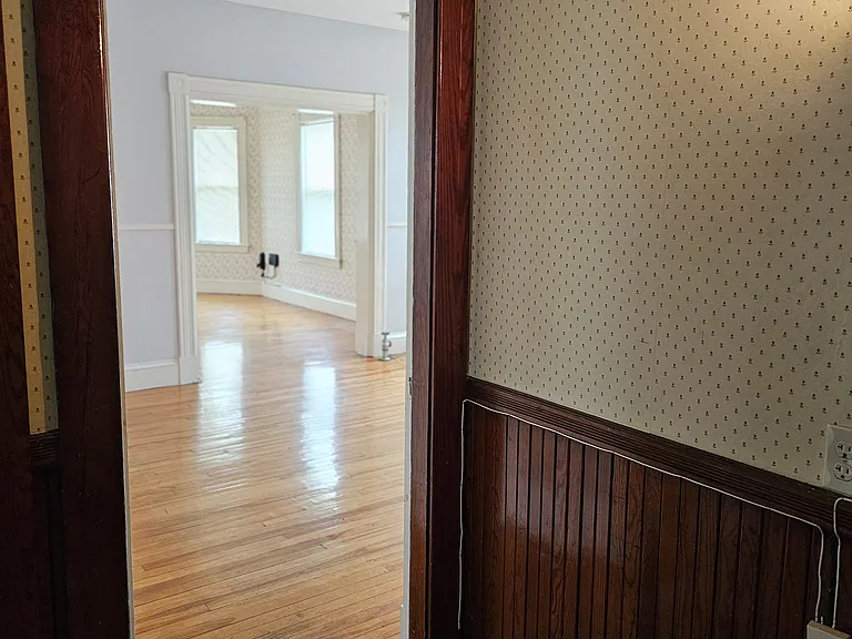 404 Stevens St #1 — Photo 13