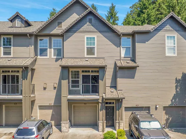 860 Springtree Ln, West Linn, OR 97068