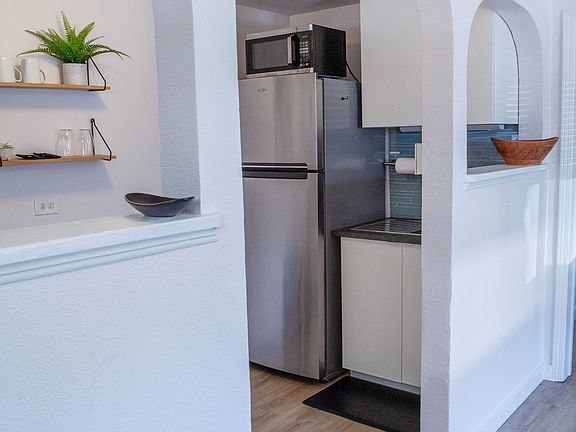 5th image of 5581 Zuni St Ste 1
