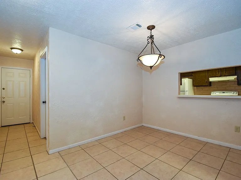 1512 Beaumont Rd — Photo 11