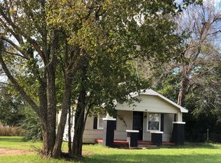 300 N Division St, Asher, OK 74826