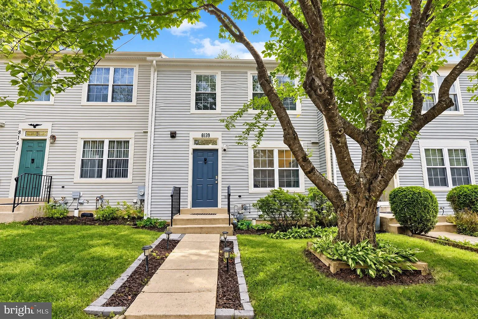 3 bed, 2.5 bath, 1600 sqft, $2,800 — Photo 1