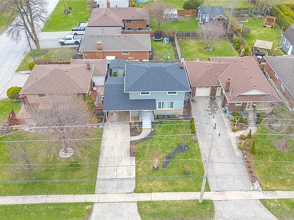 3rd image of 22 Paris Rd