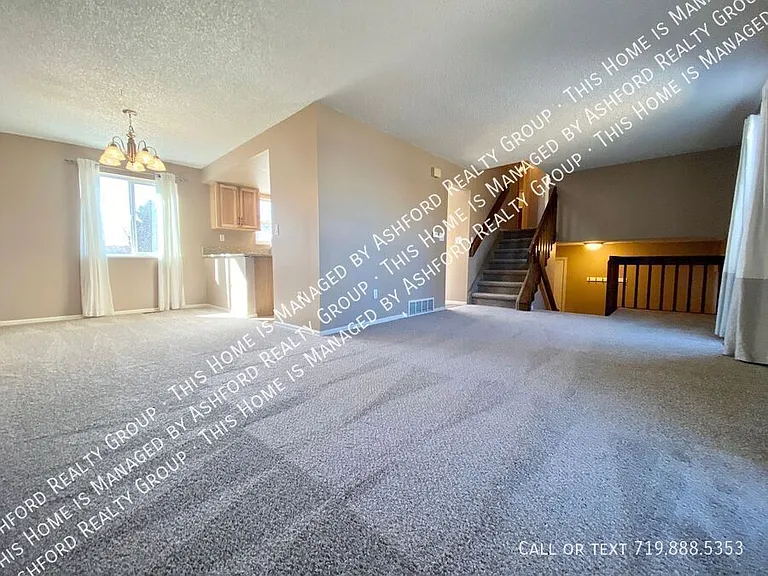 8001 Horizon Dr — Photo 11