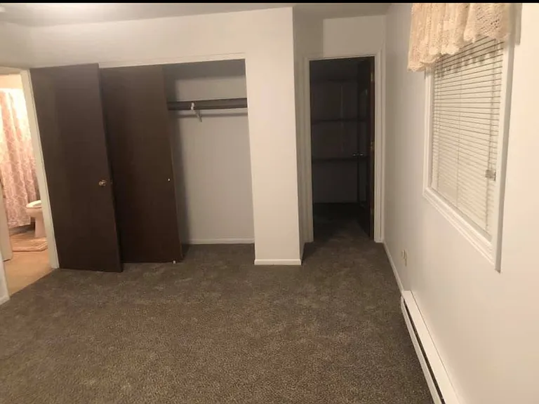 4734 W Dimond Blvd #4 — Photo 3