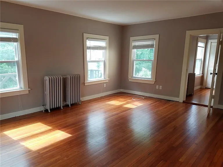 49 Merton Rd #2 — Photo 15