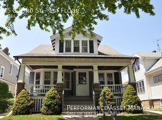 2175 S 83rd St FLOOR 1, Milwaukee, WI 53219