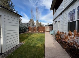 335 N Cowboy St, Sisters, OR 97759
