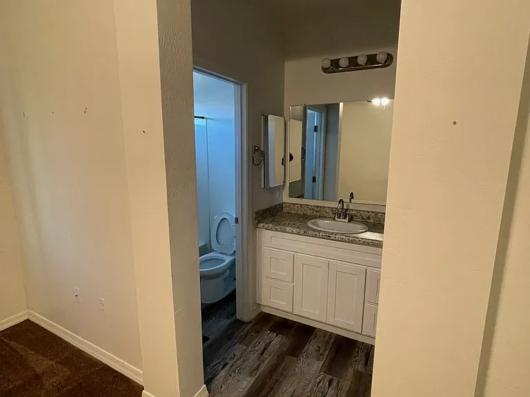 9216 W Oneida Dr — Photo 6