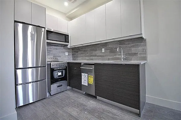 Rented by Real Street Inc | media 1