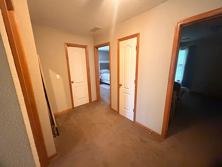 1620 NW Garrett Dr — Photo 9