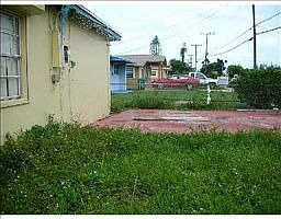 2nd image of 1727 NW 152nd Ter