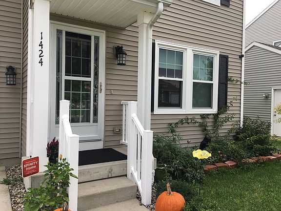 2nd image of 1424 Union Park Dr