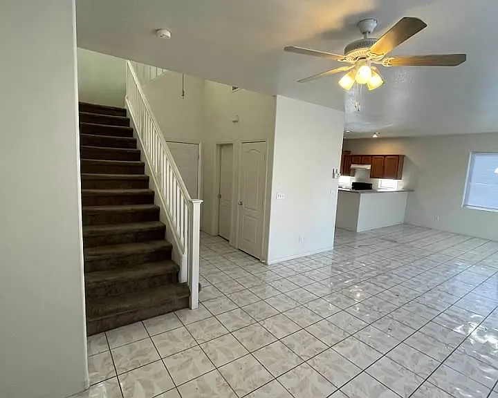731 Emerald Idol Pl — Photo 19