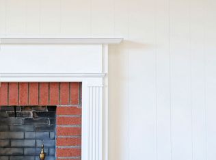 2517 Fairbrook Dr, Mountain View, CA 94040