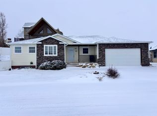 280 Juniper St, Buffalo, WY 82834