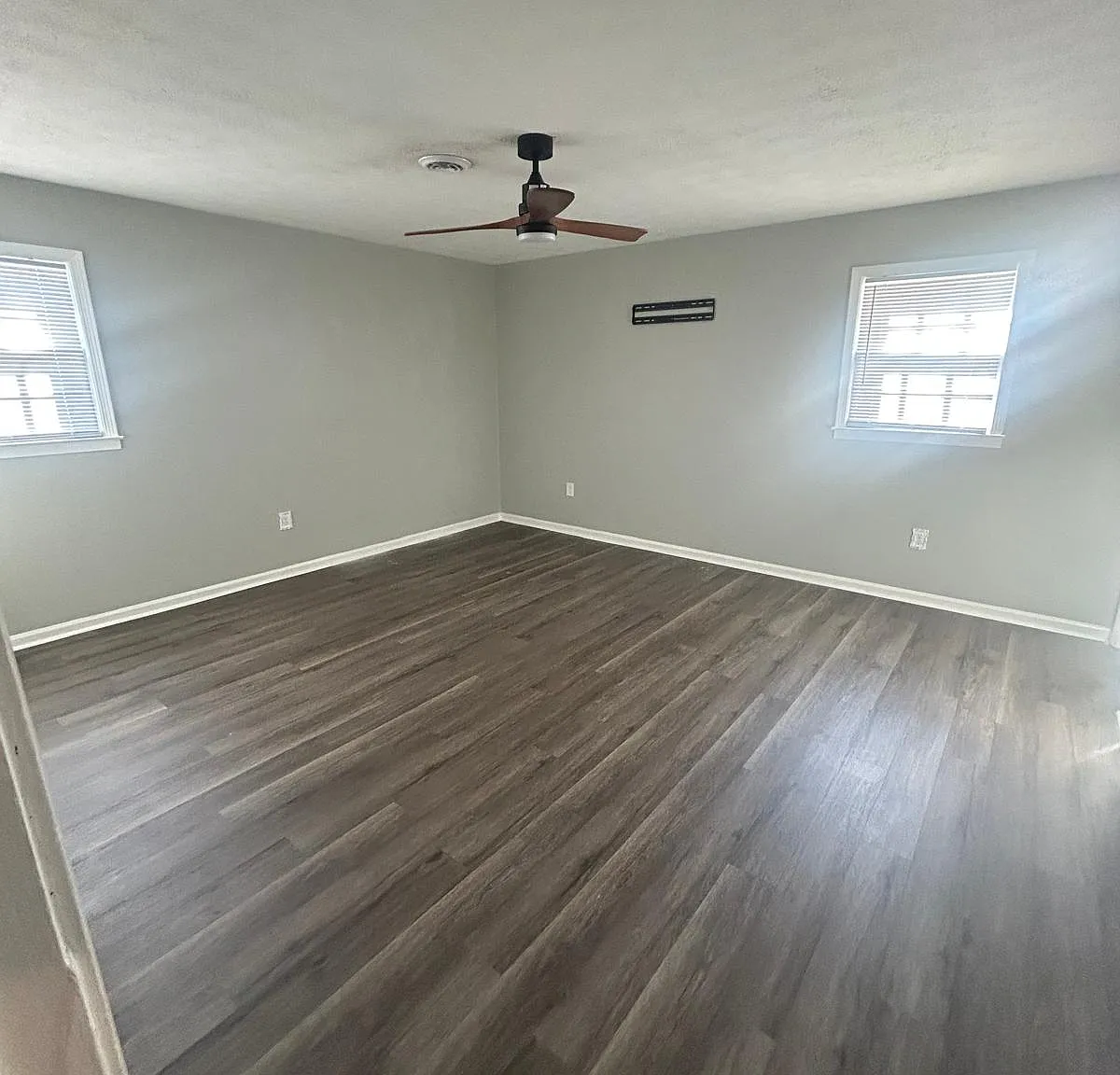 3 bed, 2.5 bath, $1,795 — Photo 3