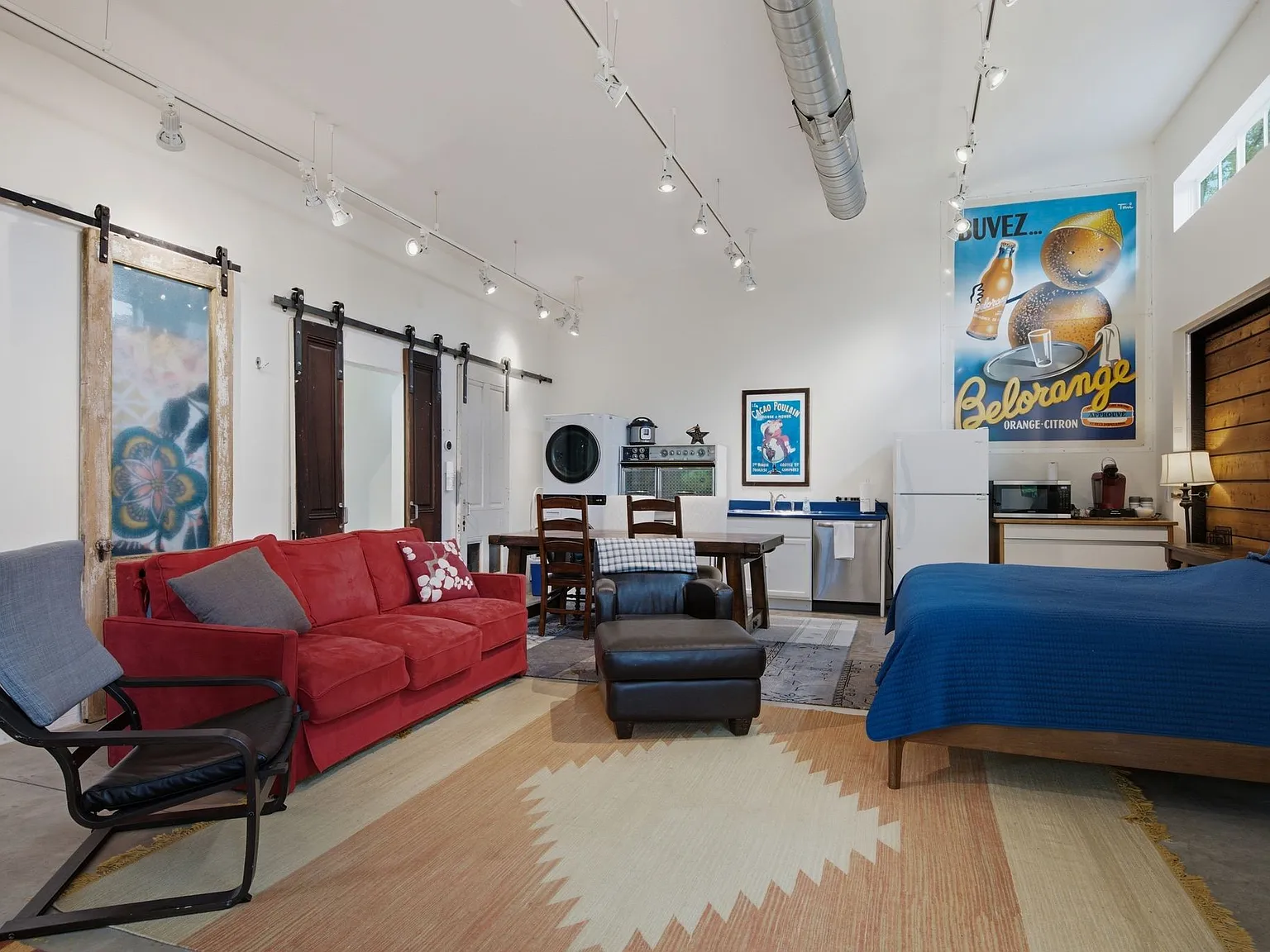 1 bed, 1.0 bath, 680 sqft, $3,000 — Photo 2