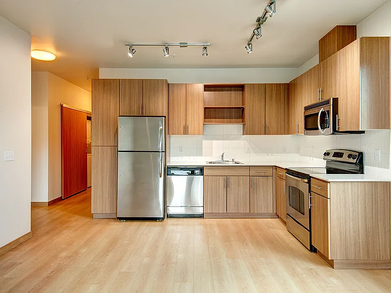 Slate Apartments — Photo 27
