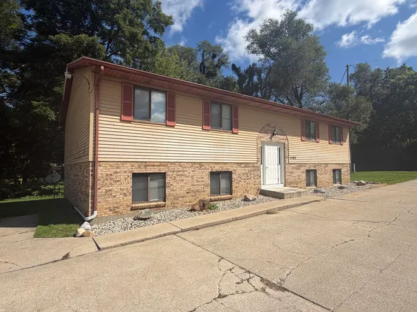 1403 Huntington Ave, Kalamazoo, MI 49048
