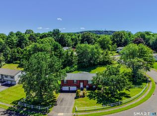 55 Hacienda Circle, Southington, CT 06479