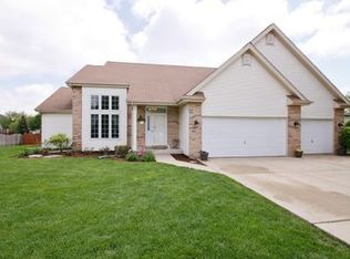 16059 S Lexington Dr, Plainfield, IL 60586