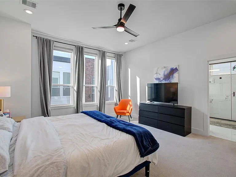 3032 Lamar St — Photo 31