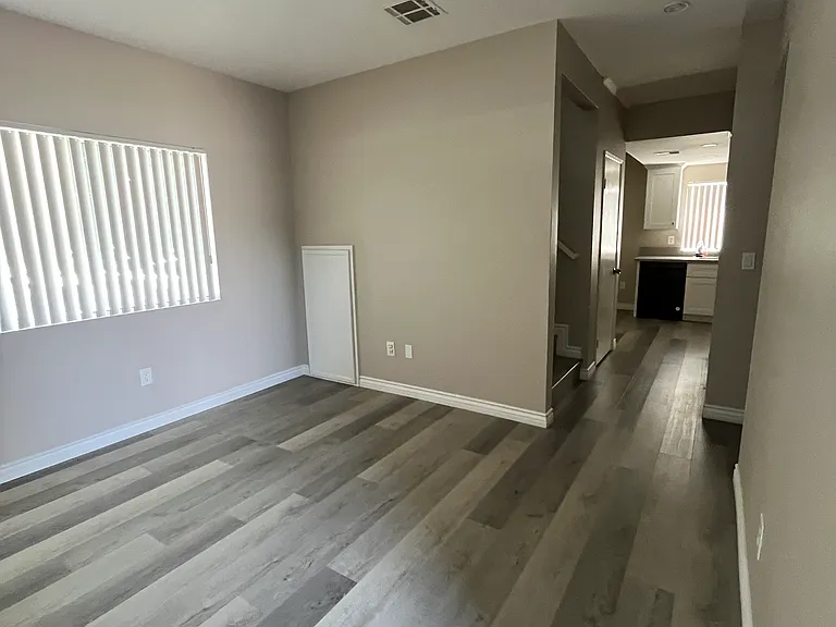 20601 Seine Ave #15 — Photo 10