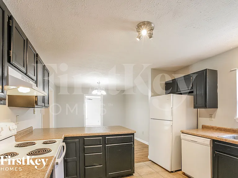 8522 Summertree Ln — Photo 7