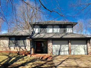 224 Frontier Dr, Mulvane, KS 67110