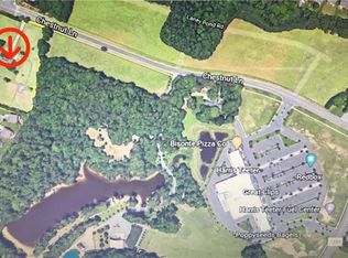 1641 Chestnut Ln, Matthews, NC 28104