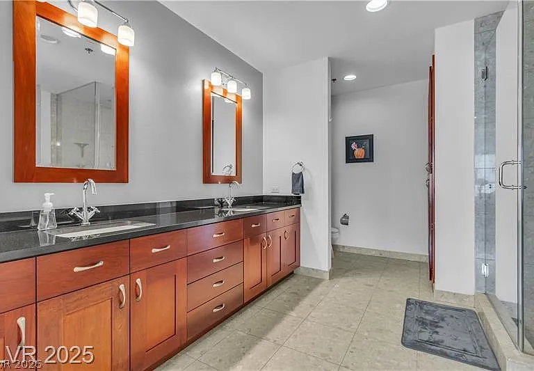 4525 Dean Martin Dr #3207 — Photo 55
