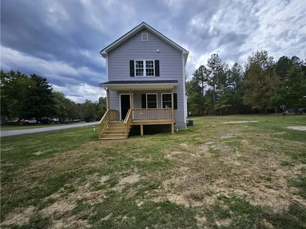 408 Tavern St, Blackstone, VA 23824