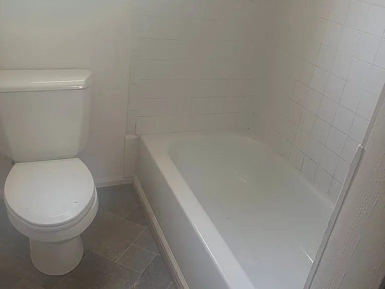 208 Spruce St #4 — Photo 6
