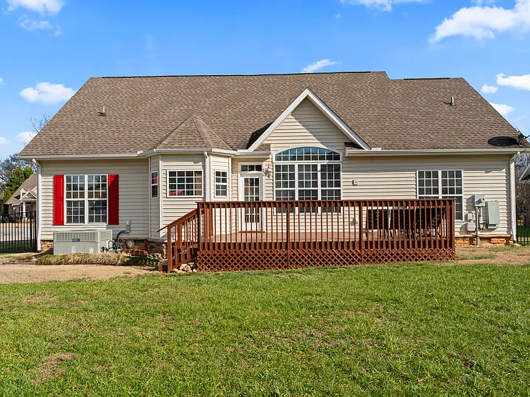 310 Cranfield Dr — Photo 3