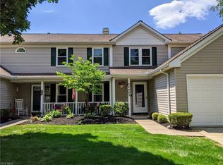 20889 Springfield Cir, Strongsville, OH 44136