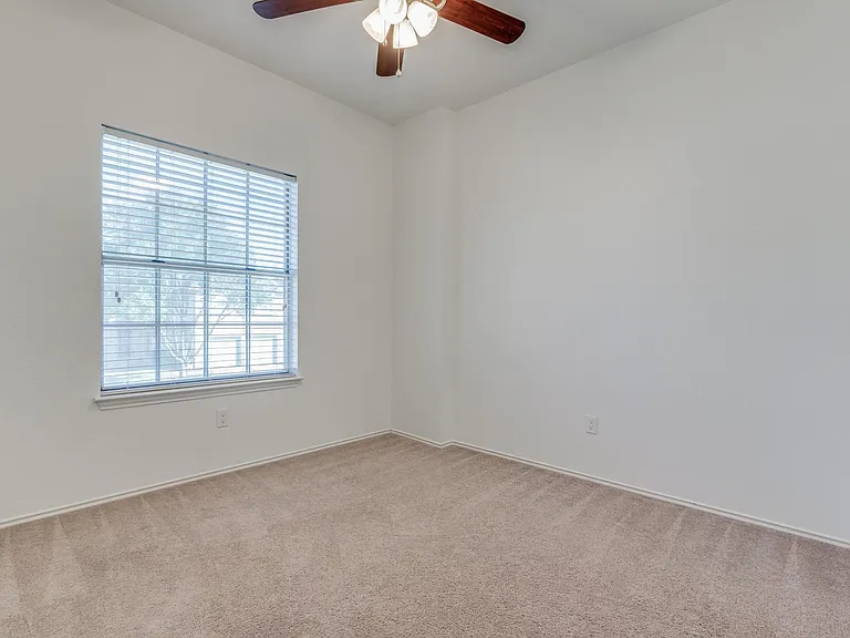 6841 Bellehaven Dr — Photo 21